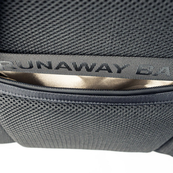 RFID-Blocking Passport Pocket